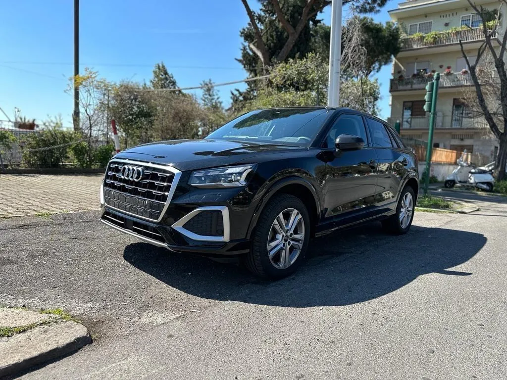 AUDI Q2 35 TFSI S tronic Admired Image 4